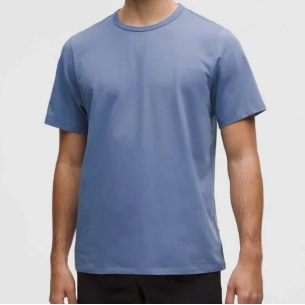lululemon athletica Men's Short Sleeve Tee - Steel Blue